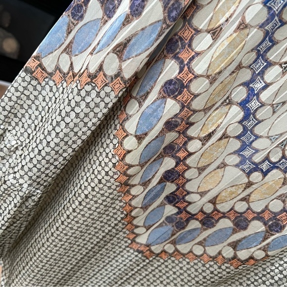 Chico’s Women’s Sz M Geometric Tribe Tunic Top Blouse Long Sleeve Woven Pattern - Picture 8 of 13